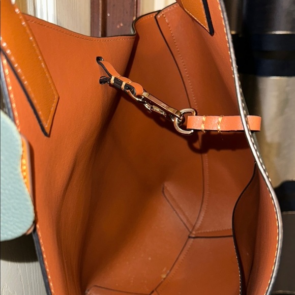 MDBM Madison De Beaute Marseilles CHOLET Bucket Leather Purse in Celeste - Picture 6 of 7